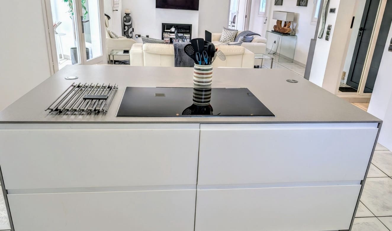 3 soverom Villa til salgs i Moraira med svømmebasseng - € 1 100 000 (Ref: 9709061)