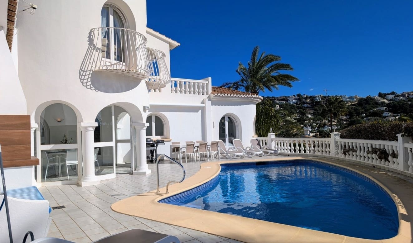 3 soverom Villa til salgs i Moraira med svømmebasseng - € 1 100 000 (Ref: 9709061)