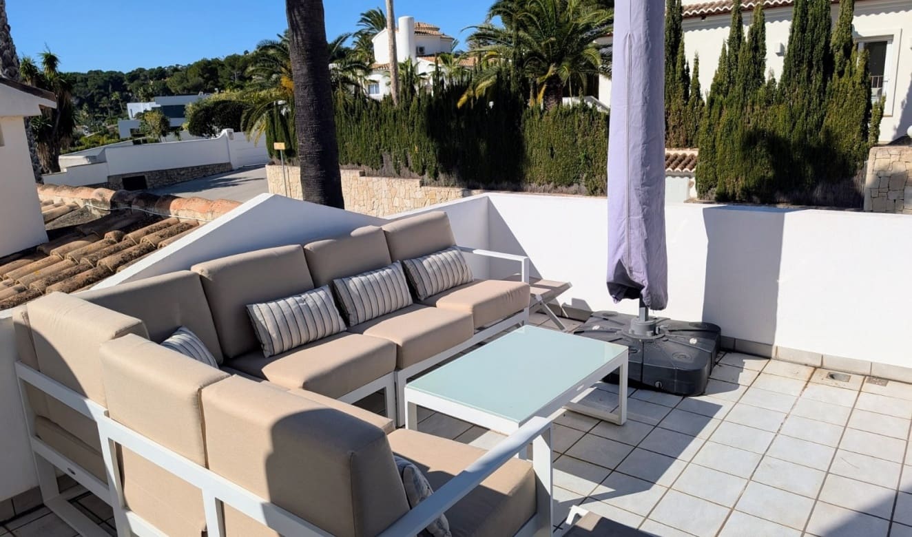 3 soverom Villa til salgs i Moraira med svømmebasseng - € 1 100 000 (Ref: 9709061)
