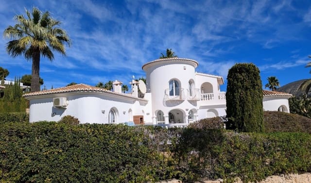 3 soverom Villa til salgs i Benimeit - Tabaira, Teulada-Moraira med svømmebasseng - € 1 100 000 (Ref: 9709061)