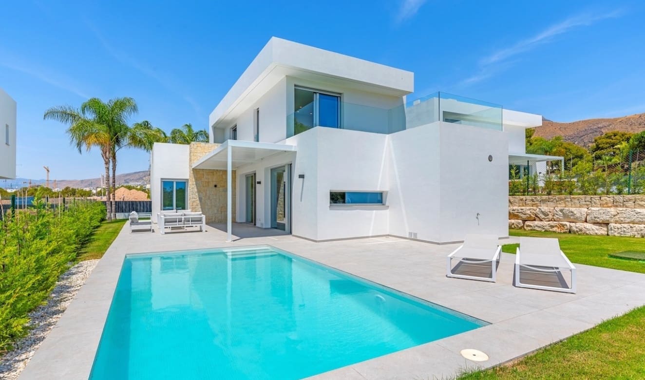 3 sypialnia Willa na sprzedaż w Finestrat z basenem - 885 000 € (Ref: 9749310)