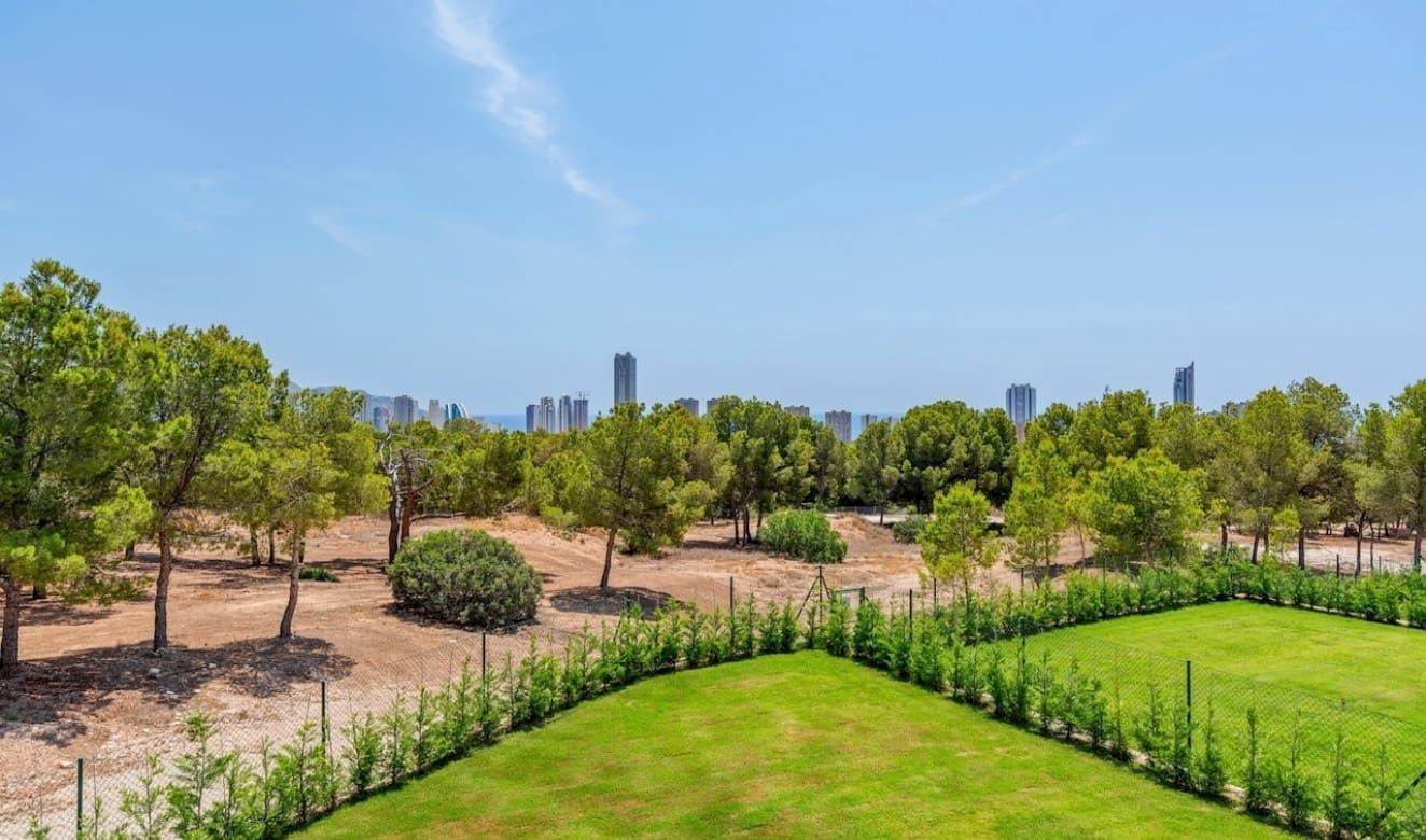 3 sypialnia Willa na sprzedaż w Finestrat z basenem - 885 000 € (Ref: 9749310)