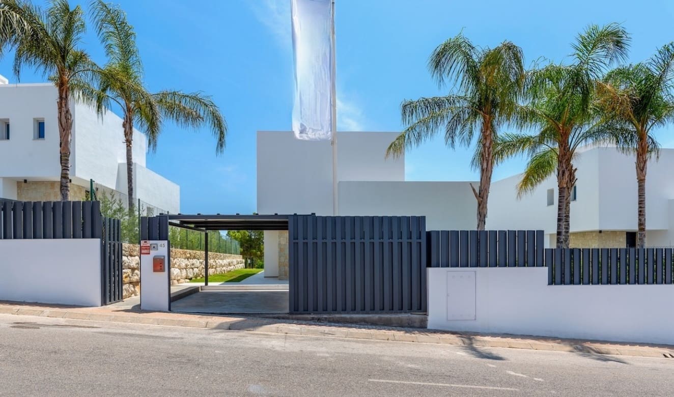 3 sypialnia Willa na sprzedaż w Finestrat z basenem - 885 000 € (Ref: 9749310)