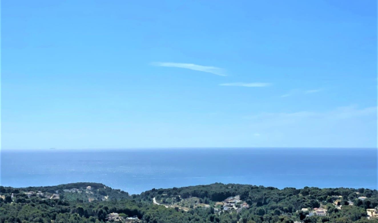 4 slaapkamer Villa te koop in Benissa met zwembad - € 2.200.000 (Ref: 9753569)