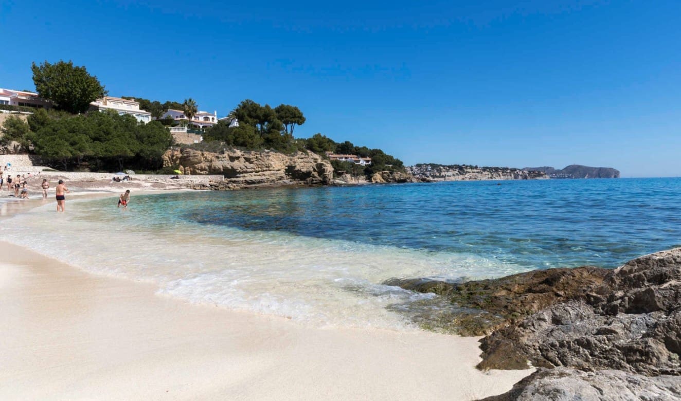 4 slaapkamer Villa te koop in Benissa met zwembad - € 2.200.000 (Ref: 9753569)