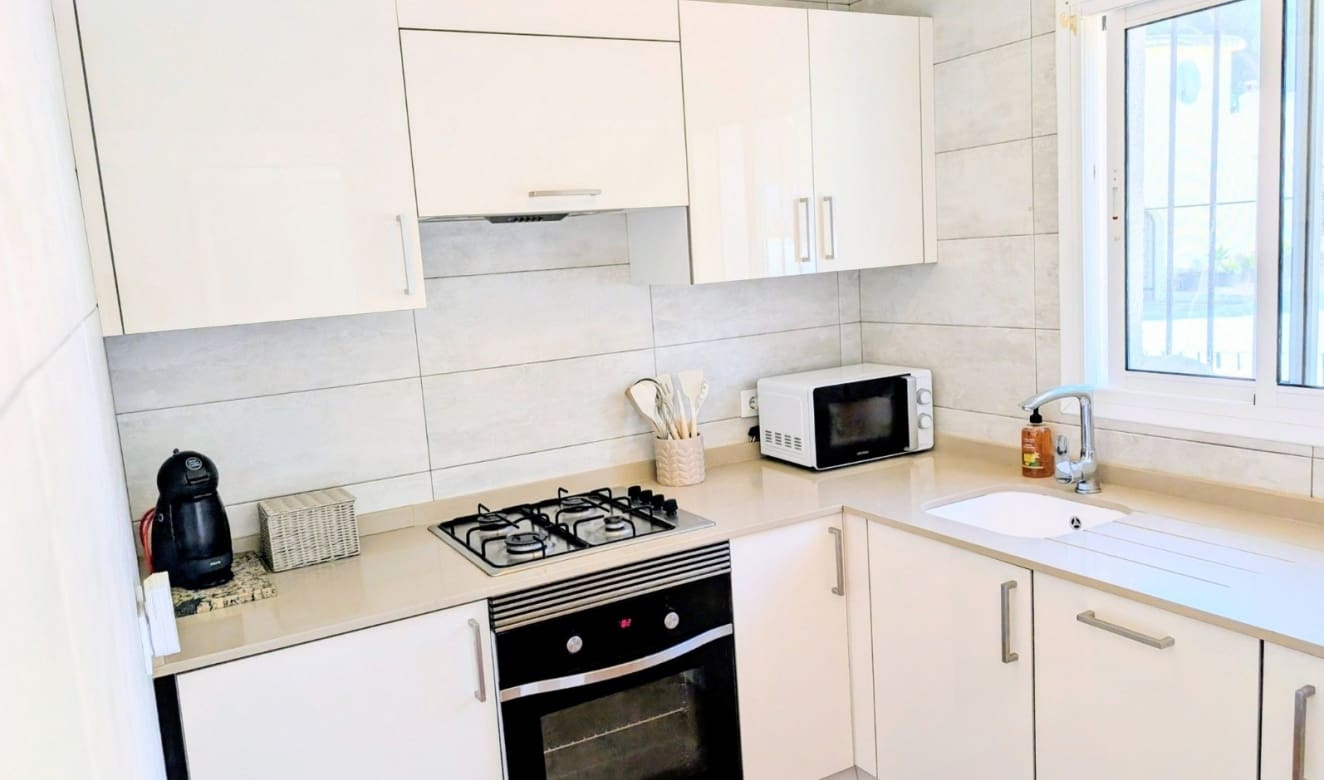 2 sypialnia Dom na sprzedaż w Moraira z basenem - 289 000 € (Ref: 9782285)