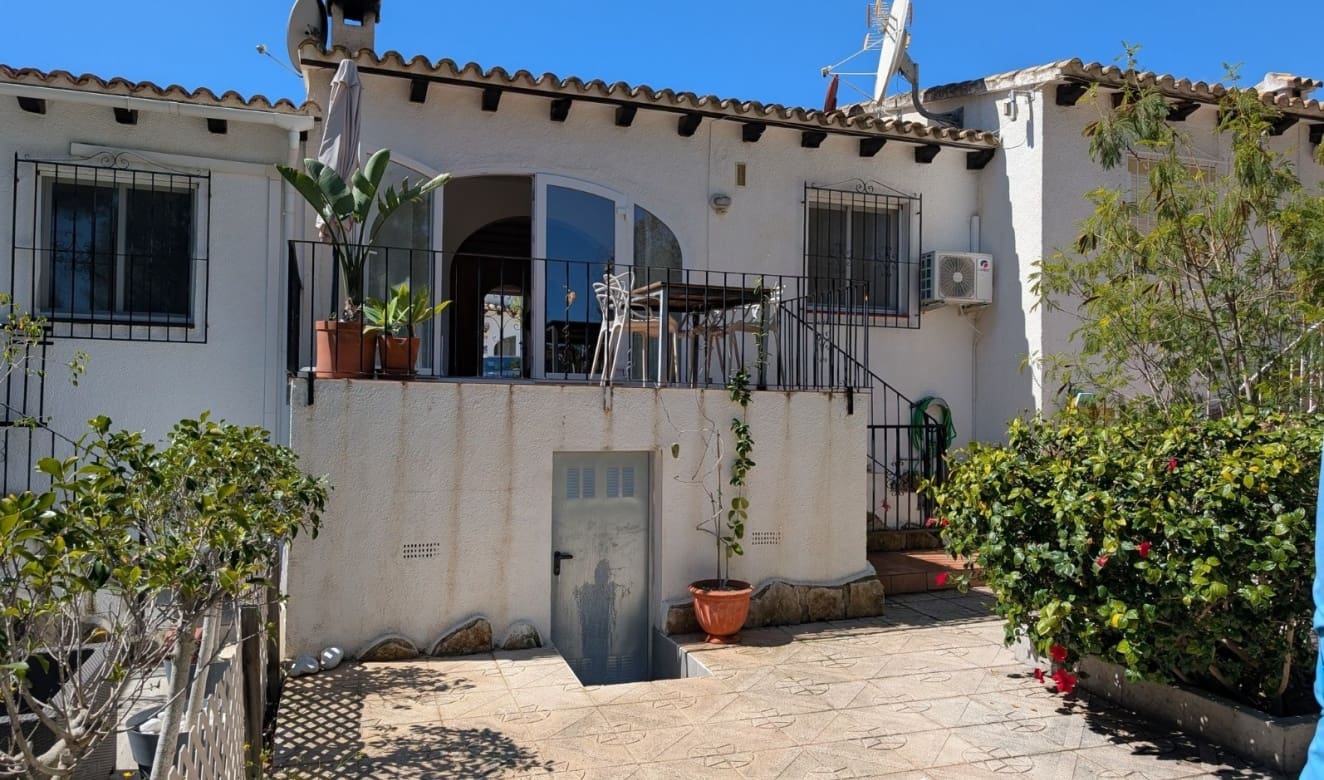 2 sypialnia Dom na sprzedaż w Moraira z basenem - 289 000 € (Ref: 9782285)