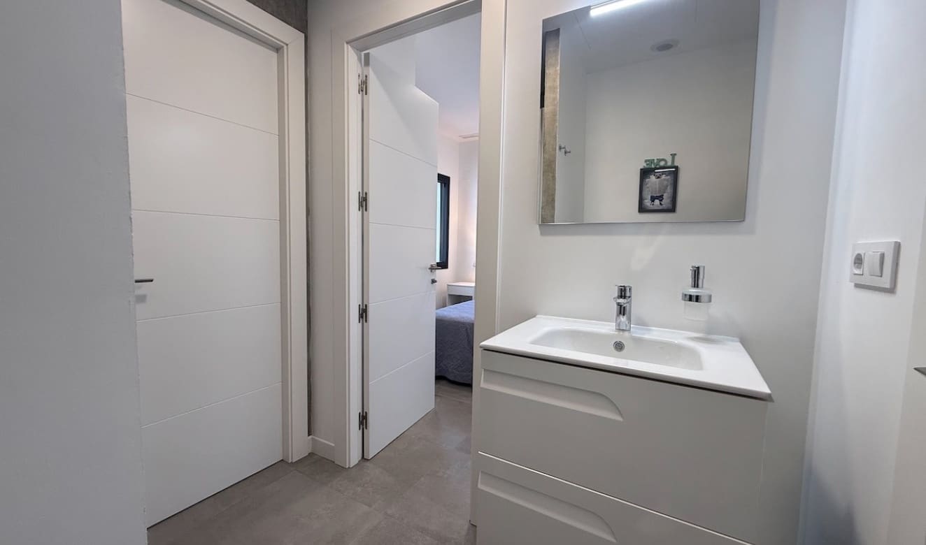 3 soveværelse Villa til salg i Tormos med swimmingpool garage - € 825.000 (Ref: 9804822)