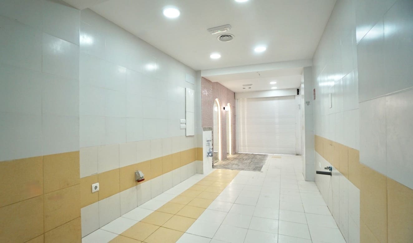 Local Comercial en Moraira en venta - 320.000 € (Ref: 9823193)