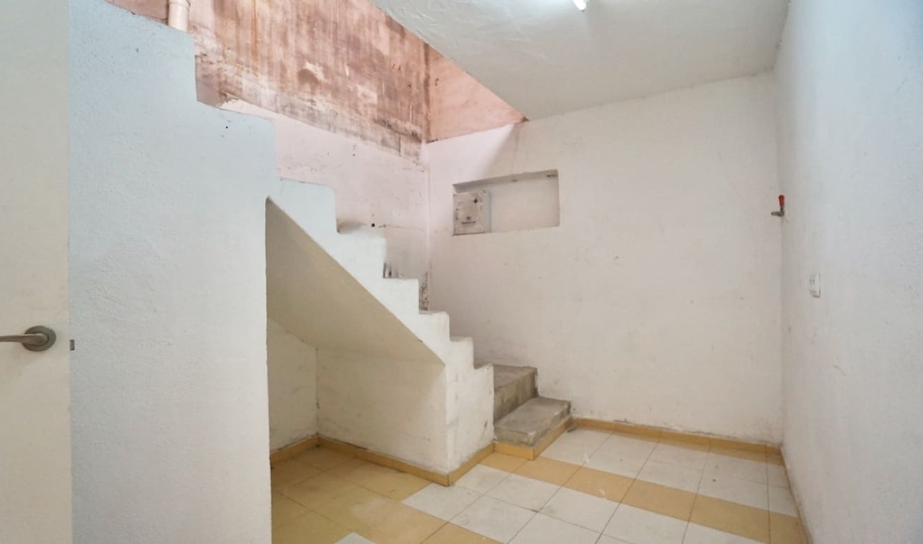 Local Comercial en Moraira en venta - 320.000 € (Ref: 9823193)