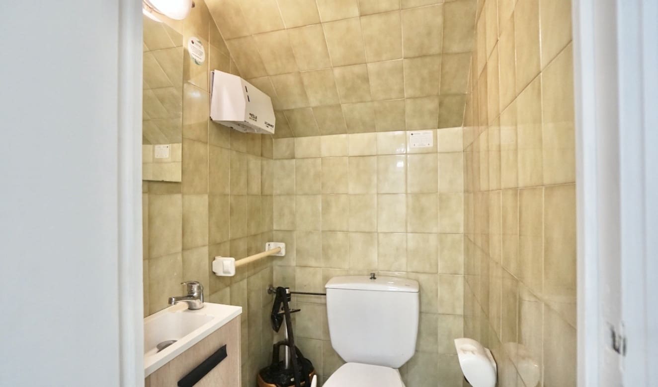 Local Comercial en Moraira en venta - 320.000 € (Ref: 9823193)