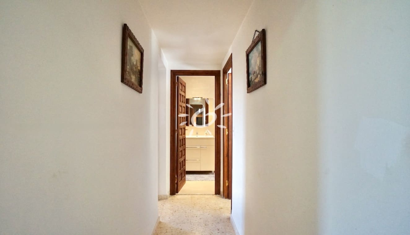 3 bedroom Villa for sale in Moraira with pool - € 529,000 (Ref: 9834023)
