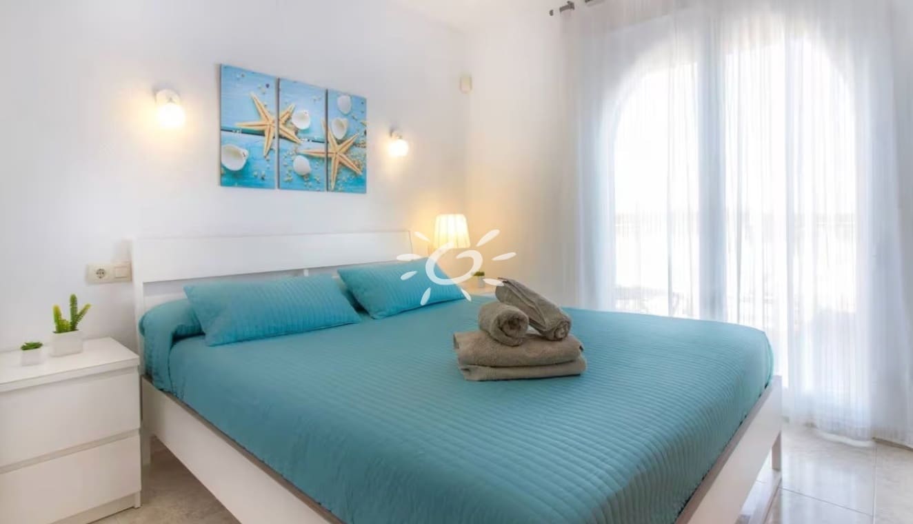 2 soveværelse Lejlighed til salg i Cumbre del Sol med swimmingpool - € 215.000 (Ref: 9841402)