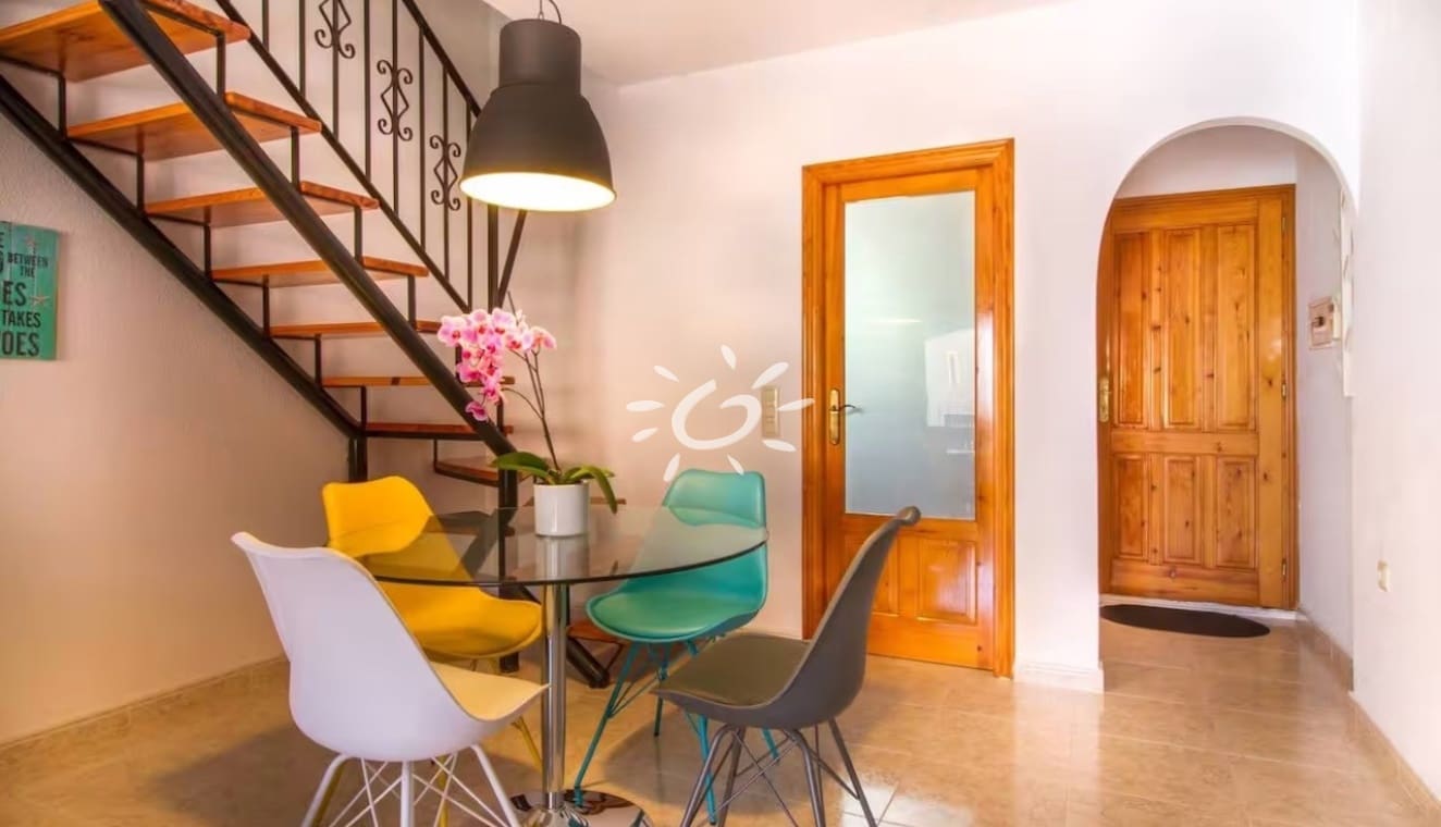 2 soveværelse Lejlighed til salg i Cumbre del Sol med swimmingpool - € 215.000 (Ref: 9841402)