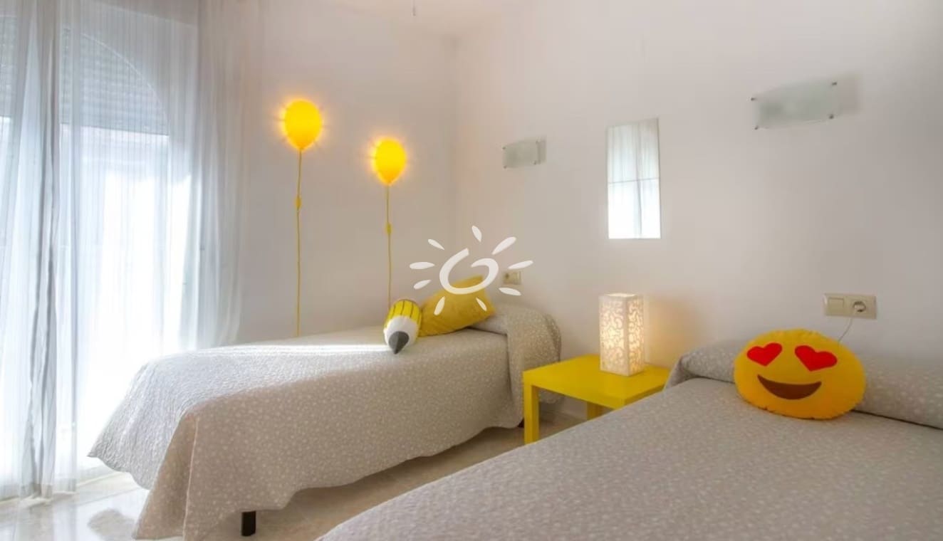 2 soveværelse Lejlighed til salg i Cumbre del Sol med swimmingpool - € 215.000 (Ref: 9841402)