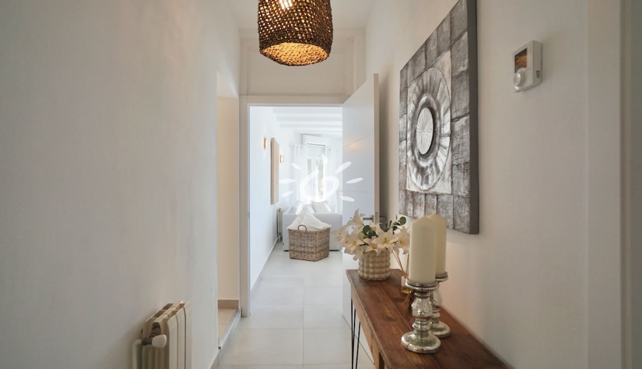 4 Zimmer Villa zu verkaufen in Moraira mit Pool - 1.270.000 € (Ref: 9841856)