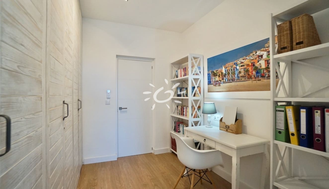 4 Zimmer Villa zu verkaufen in Moraira mit Pool - 1.270.000 € (Ref: 9841856)