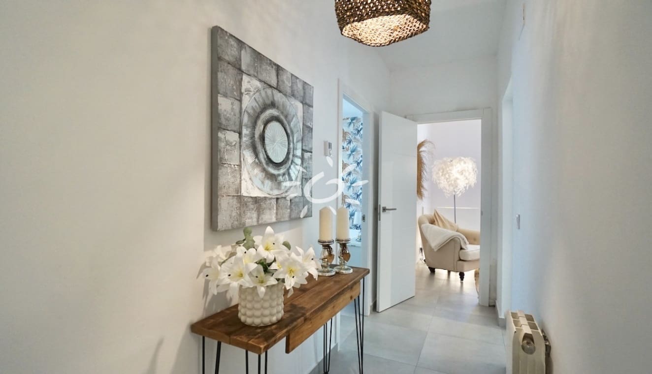 4 Zimmer Villa zu verkaufen in Moraira mit Pool - 1.270.000 € (Ref: 9841856)