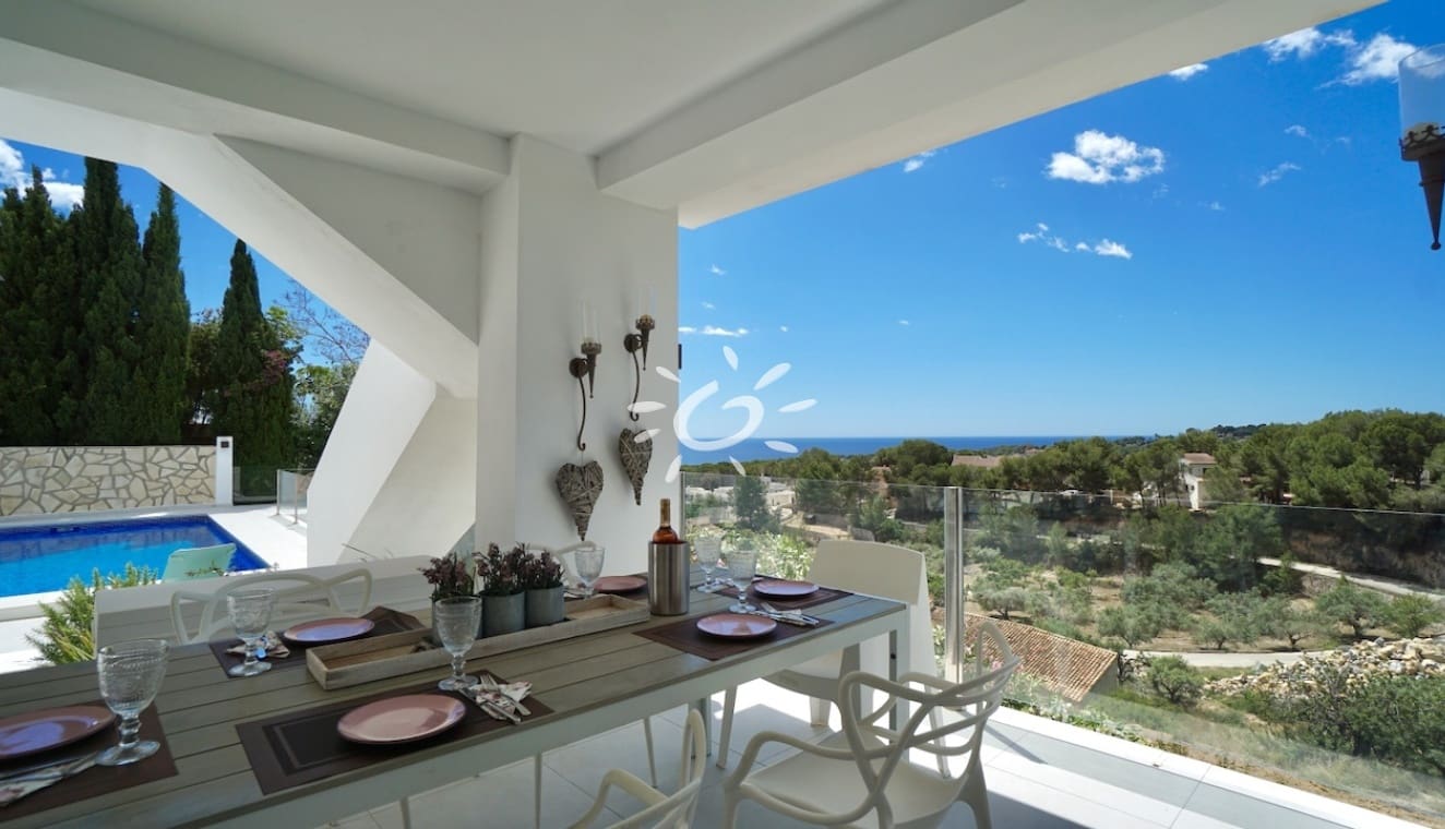 4 Zimmer Villa zu verkaufen in Moraira mit Pool - 1.270.000 € (Ref: 9841856)