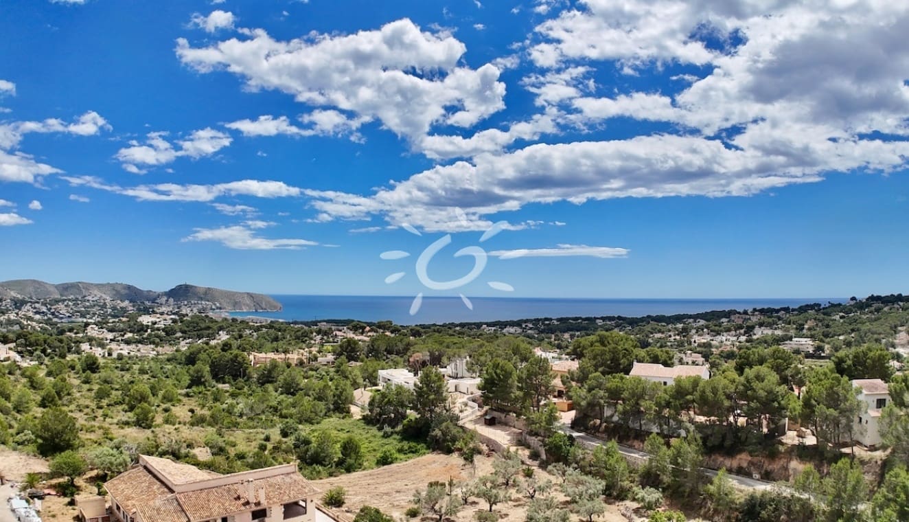 4 Zimmer Villa zu verkaufen in Moraira mit Pool - 1.270.000 € (Ref: 9841856)