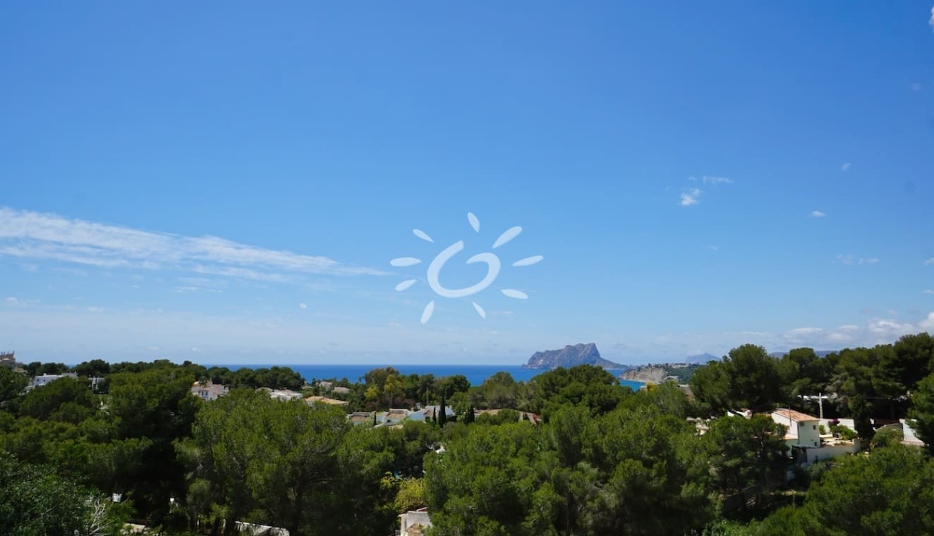 5 bedroom Villa for sale in Moraira with pool - € 2,390,000 (Ref: 9858428)
