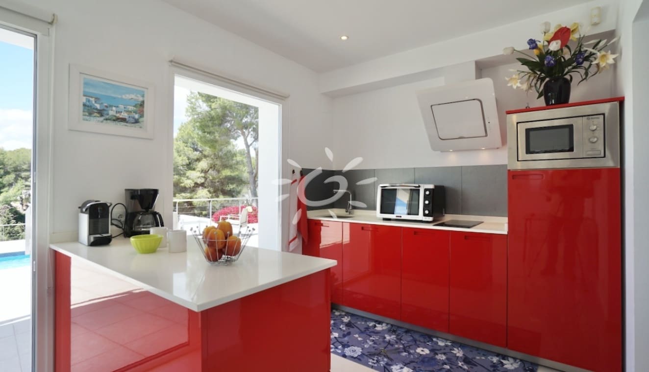5 bedroom Villa for sale in Moraira with pool - € 2,390,000 (Ref: 9858428)