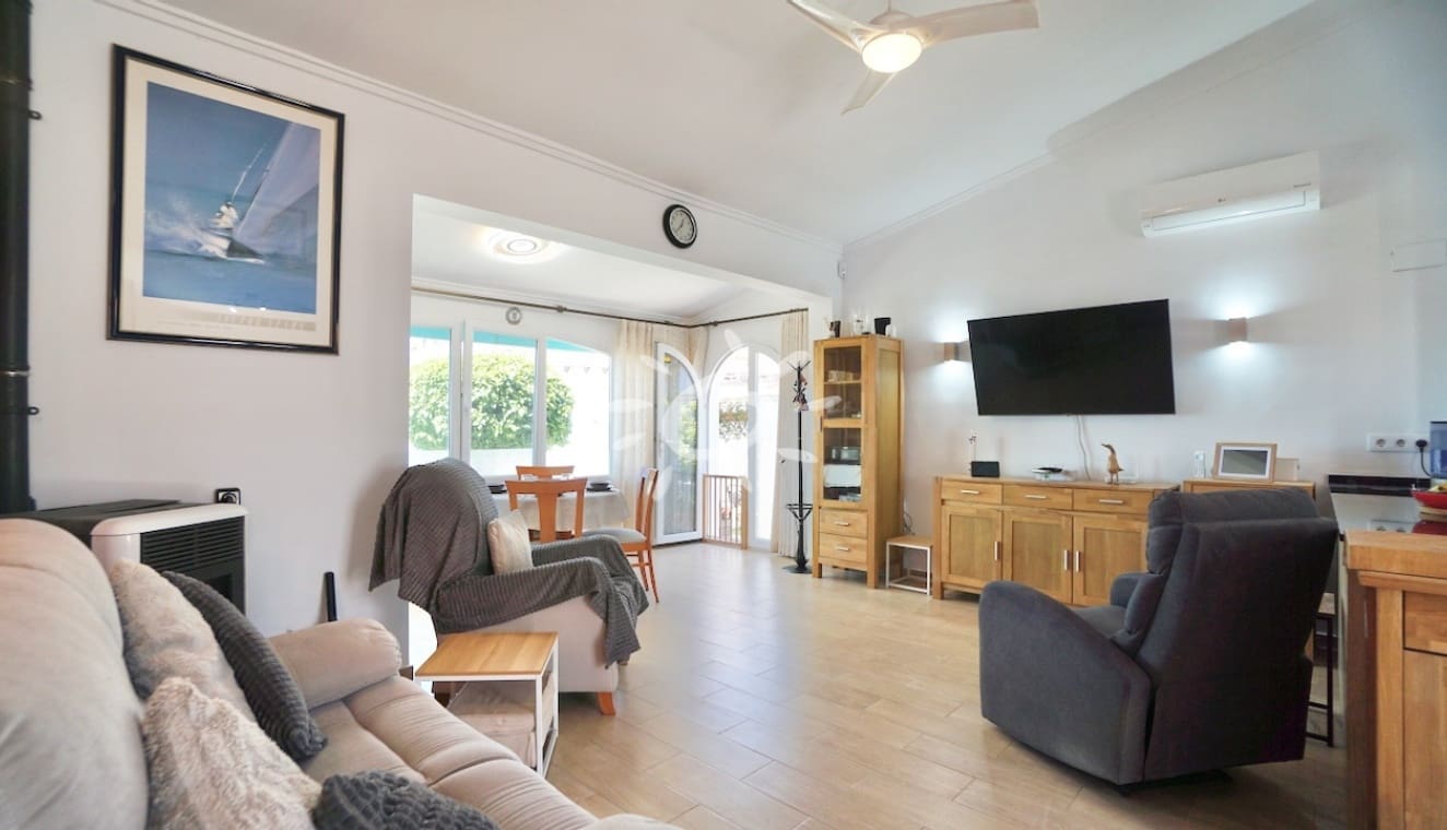 2 soveværelse Villa til salg i Moraira - € 435.000 (Ref: 9861247)