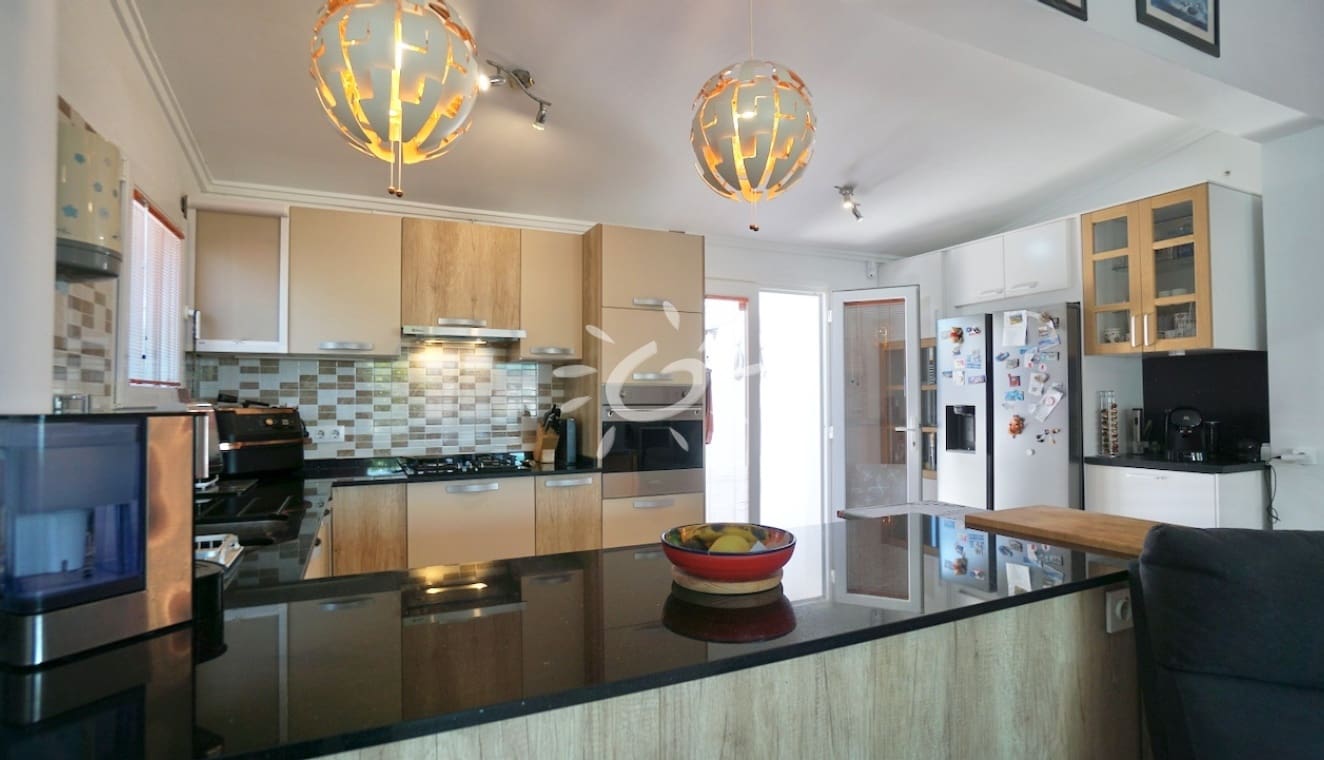 2 soveværelse Villa til salg i Moraira - € 435.000 (Ref: 9861247)