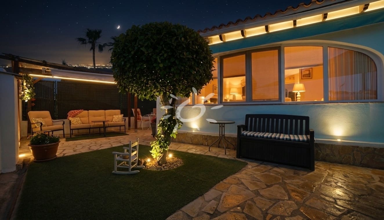 2 soveværelse Villa til salg i Moraira - € 429.000 (Ref: 9861247)