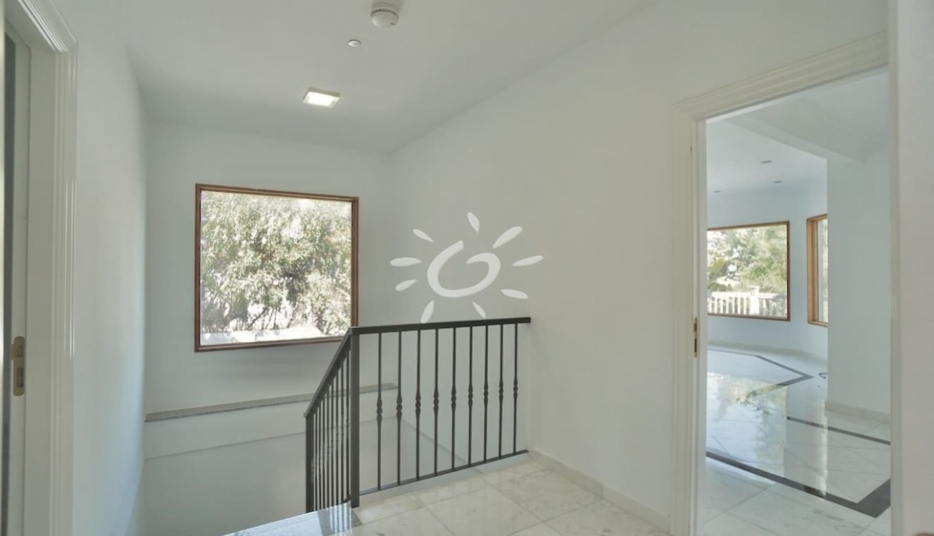 7 sypialnia Willa na sprzedaż w Benahavis z basenem garażem - 1 779 500 € (Ref: 9893070)