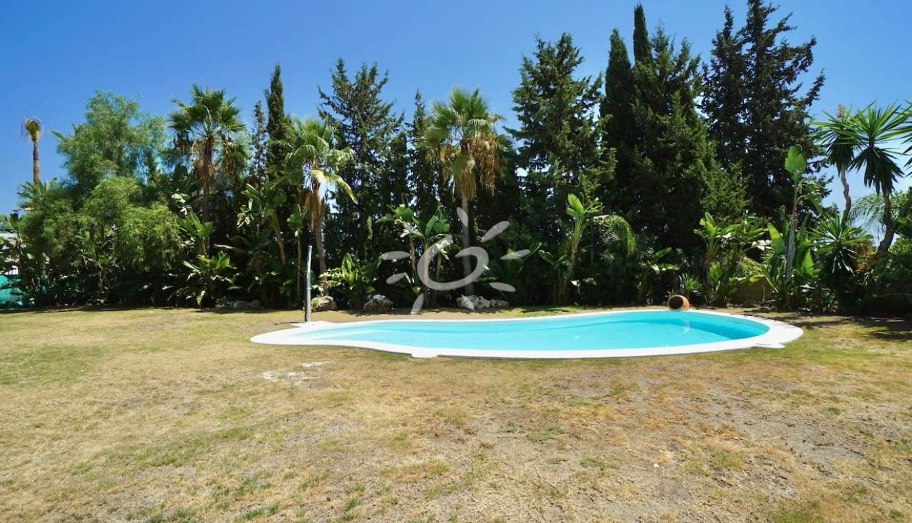 7 sypialnia Willa na sprzedaż w Benahavis z basenem garażem - 1 779 500 € (Ref: 9893070)