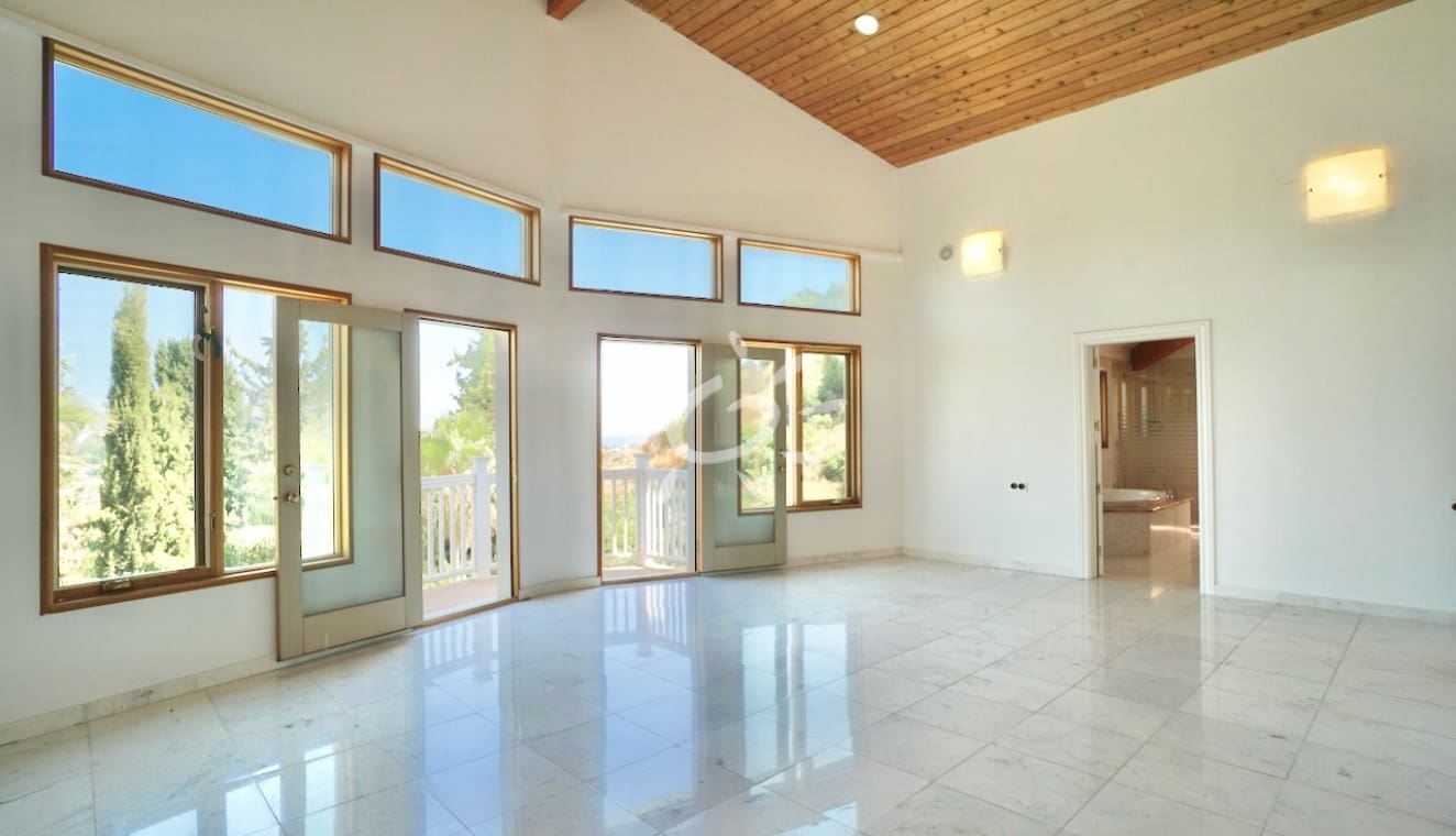 7 sypialnia Willa na sprzedaż w Benahavis z basenem garażem - 1 779 500 € (Ref: 9893070)