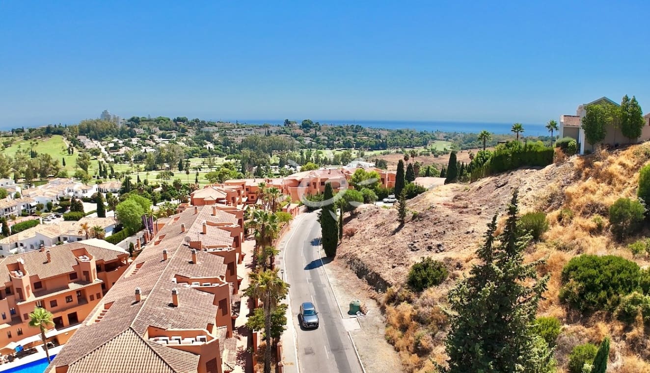 7 sypialnia Willa na sprzedaż w Benahavis z basenem garażem - 1 779 500 € (Ref: 9893070)