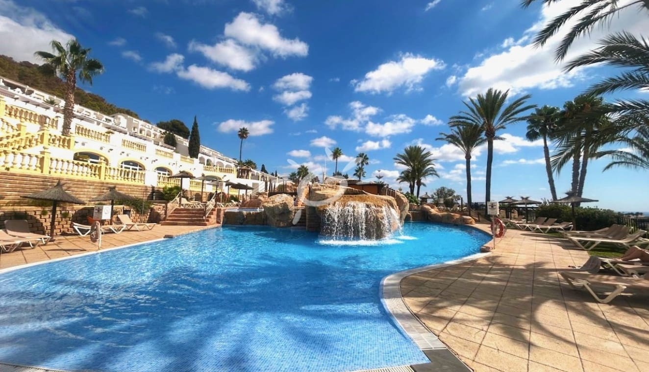 1 chambre Bungalow à vendre à Calpe / Calp avec piscine garage - 190 000 € (Ref: 9896892)