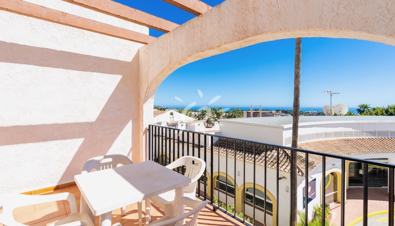 1 chambre Bungalow à vendre à Calpe / Calp avec piscine garage - 190 000 € (Ref: 9896892)