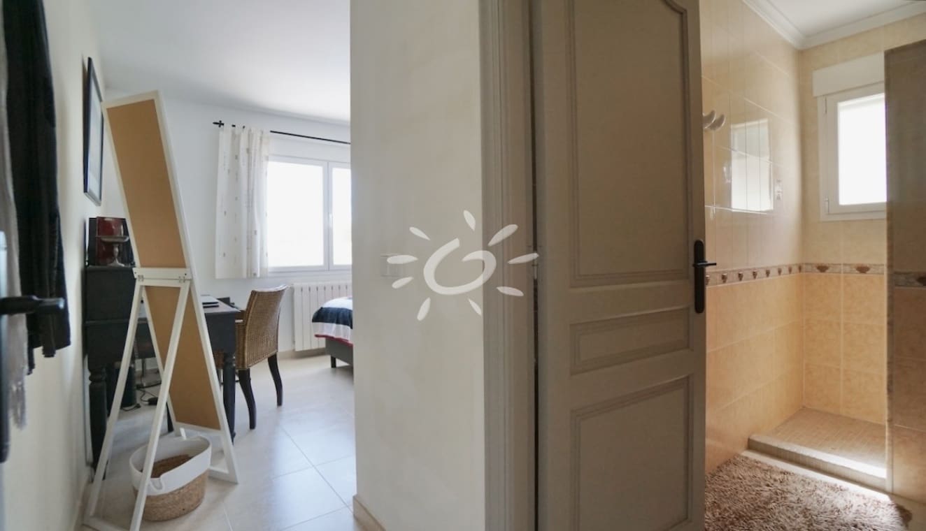 3 bedroom Villa for sale in Benitachell / Benitatxell with pool garage - € 669,000 (Ref: 9938989)