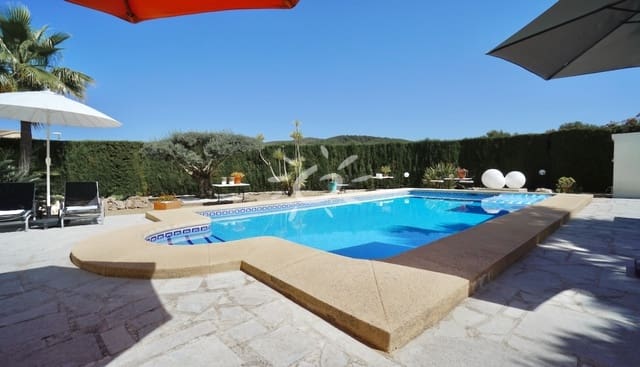3 sypialnia Willa na sprzedaż w Benitachell / Benitatxell z basenem garażem - 669 000 € (Ref: 9938989)