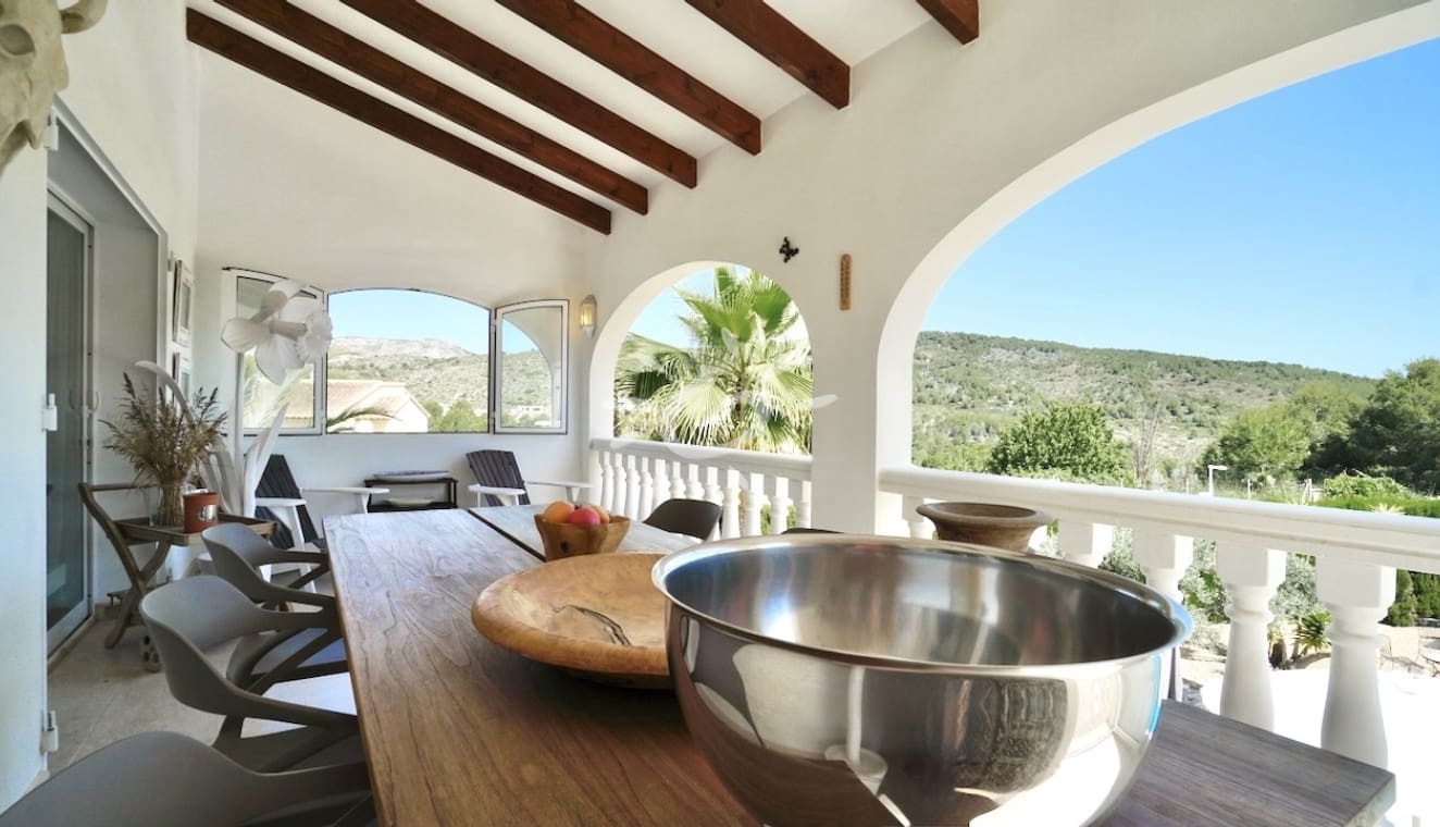 3 bedroom Villa for sale in Benitachell / Benitatxell with pool garage - € 669,000 (Ref: 9938989)