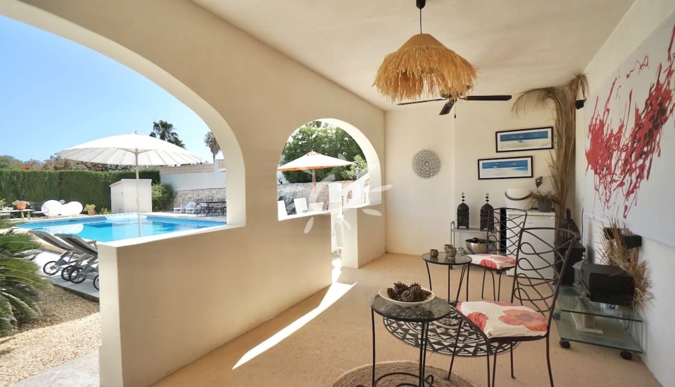 3 bedroom Villa for sale in Benitachell / Benitatxell with pool garage - € 669,000 (Ref: 9938989)