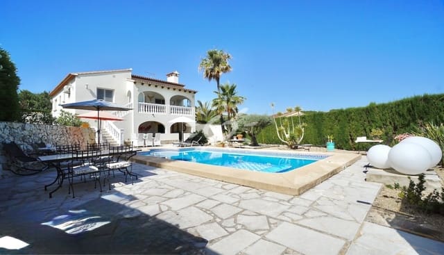 3 sypialnia Willa na sprzedaż w Benitachell / Benitatxell z basenem garażem - 669 000 € (Ref: 9938989)