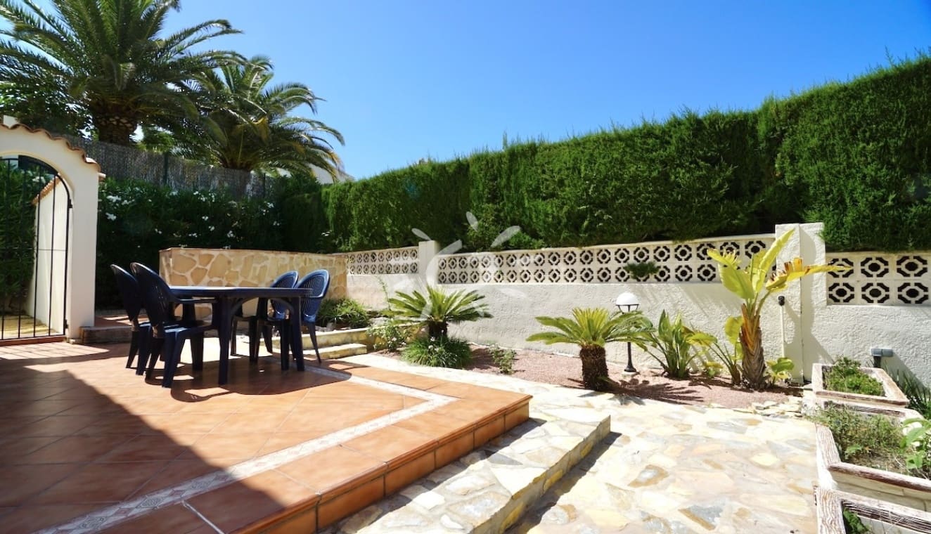 3 bedroom Villa for sale in Benitachell / Benitatxell with pool garage - € 669,000 (Ref: 9938989)