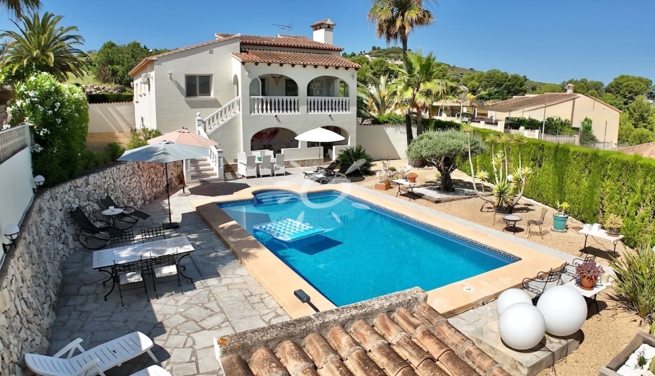 3 bedroom Villa for sale in Benitachell / Benitatxell with pool garage - € 669,000 (Ref: 9938989)