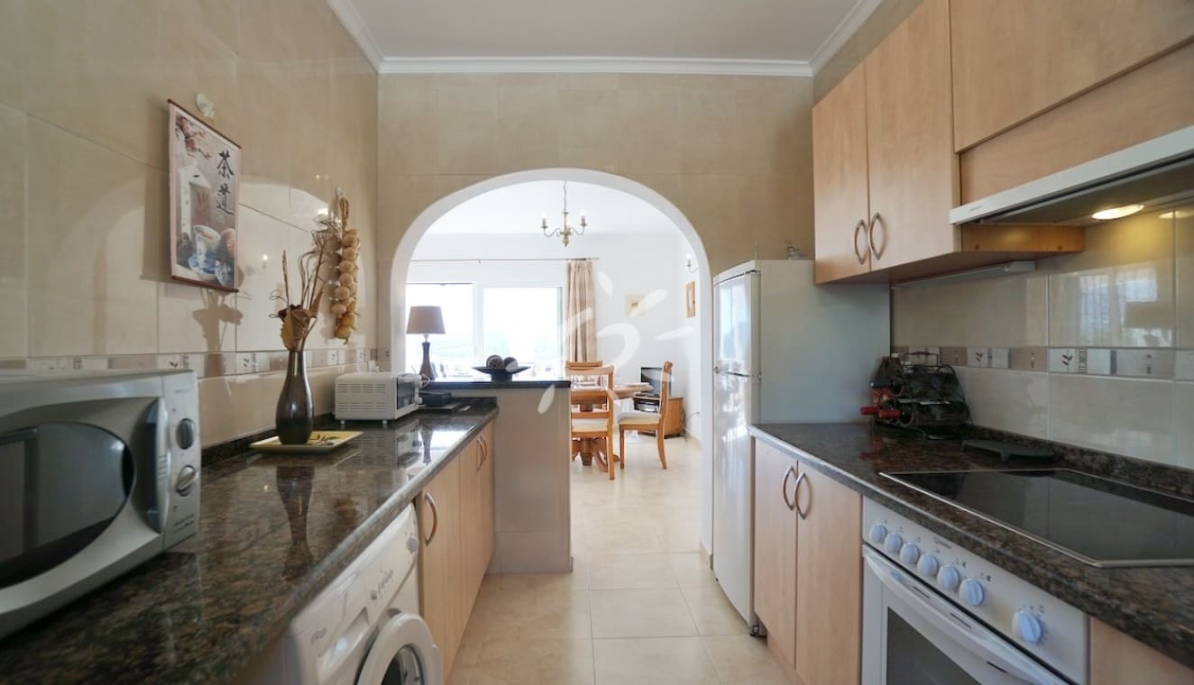3 makuuhuone Huvila myytävänä paikassa Moraira mukana uima-altaan - 595 000 € (Ref: 9946573)