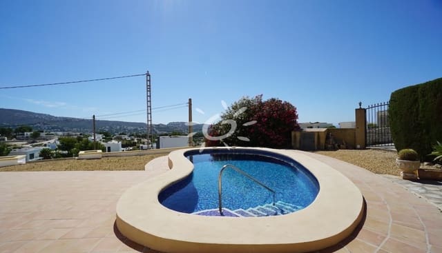 3 soverom Villa til salgs i Moraira, Teulada-Moraira med svømmebasseng - € 595 000 (Ref: 9946573)