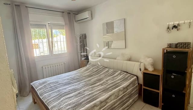 3 soverom Villa til salgs i Benissa med svømmebasseng garasje - € 795 000 (Ref: 9950732)