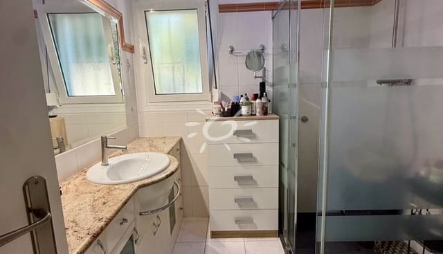 3 soverom Villa til salgs i Benissa med svømmebasseng garasje - € 795 000 (Ref: 9950732)