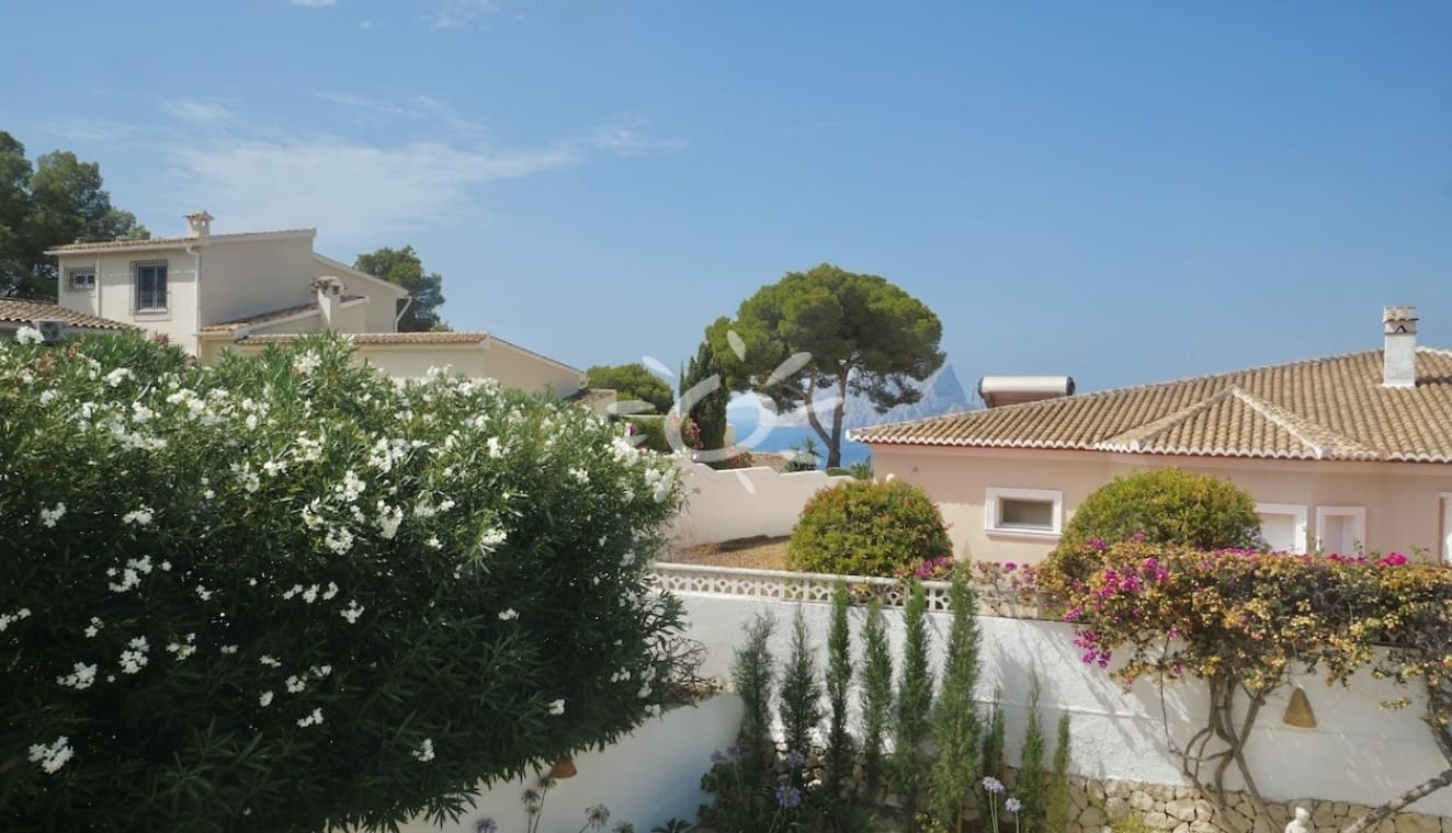 Chalet de 6 habitaciones en Benissa en venta con piscina - 885.000 € (Ref: 9967059)