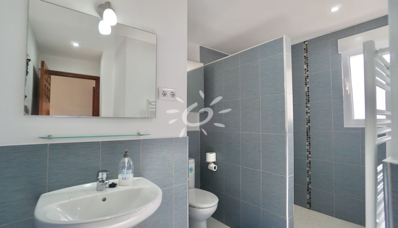 Chalet de 6 habitaciones en Benissa en venta con piscina - 885.000 € (Ref: 9967059)