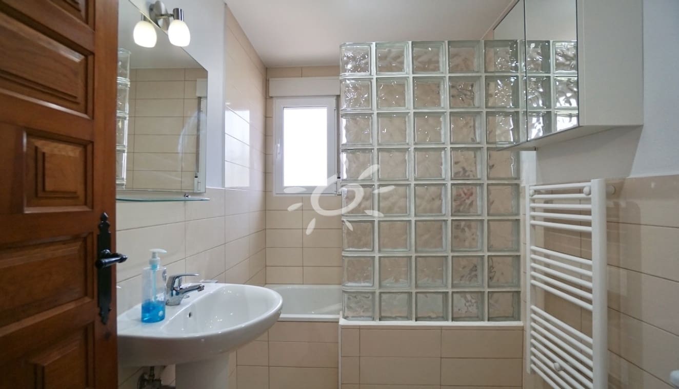 Chalet de 6 habitaciones en Benissa en venta con piscina - 885.000 € (Ref: 9967059)