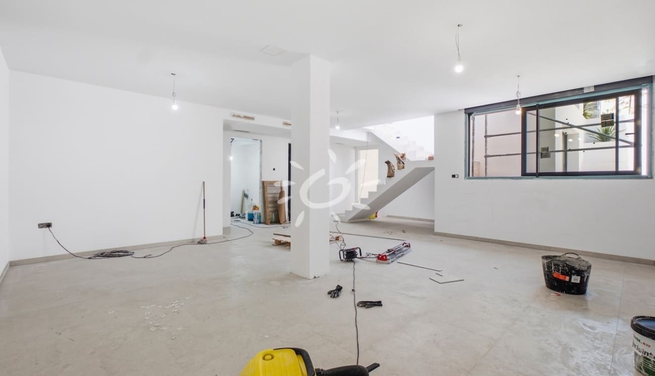 4 soverom Villa til salgs i Finestrat med svømmebasseng - € 950 000 (Ref: 9996195)